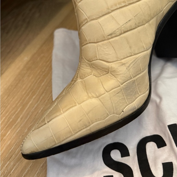 Schutz Vonna Cream Croc-Embossed Heeled Boots 8.5 - Picture 7 of 14